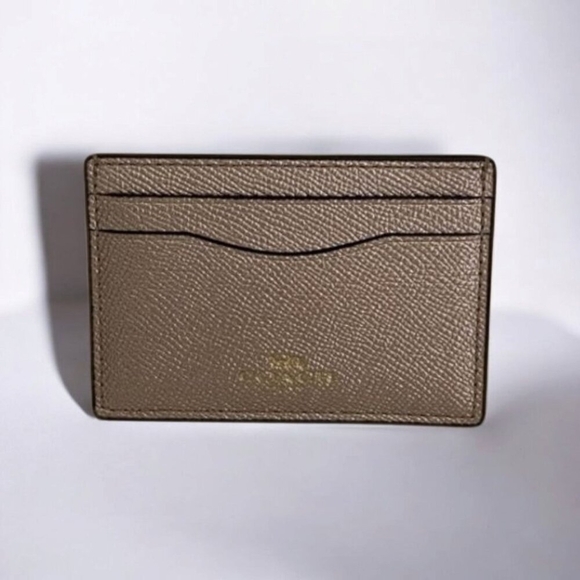 Coach card holder Size 4''x 2.5'' - Picture 9 of 9